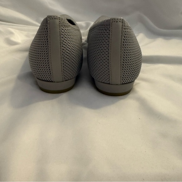 NWOT Vionic Dahlia Grey Knit Pointed Toe Ballet Flats- Smudged - Picture 4 of 8